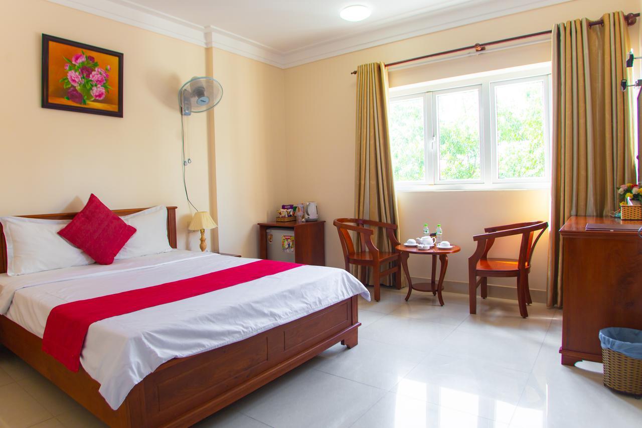 Dong Do Hotel Hô Chi Minh-Ville Extérieur photo